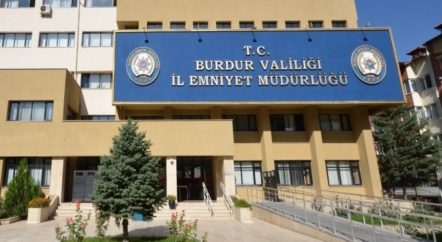 Burdur'da Polis Ekipleri 7/24 Uygulama, Denetim ve Operasyonlarına Aralıksız Devam Ediyor