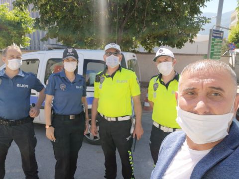 Polis Sevgisini tarif edemezsiniz ancak yaşar ve yaşatırsınız