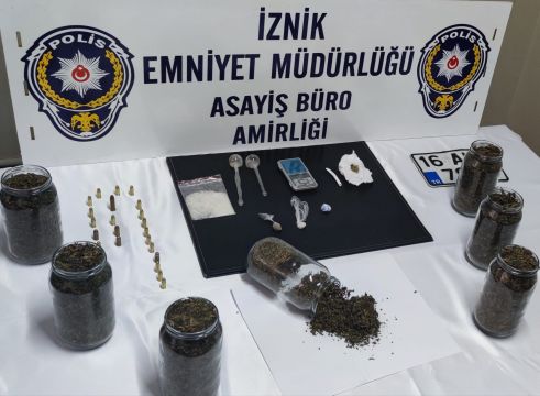 İznik’te Polis ekiplerinden nefes kesen Uyuşturucu Operasyonu