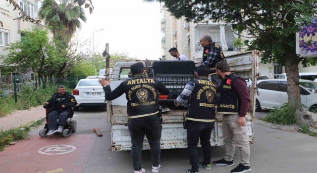 Polisimiz bizim canımızdır